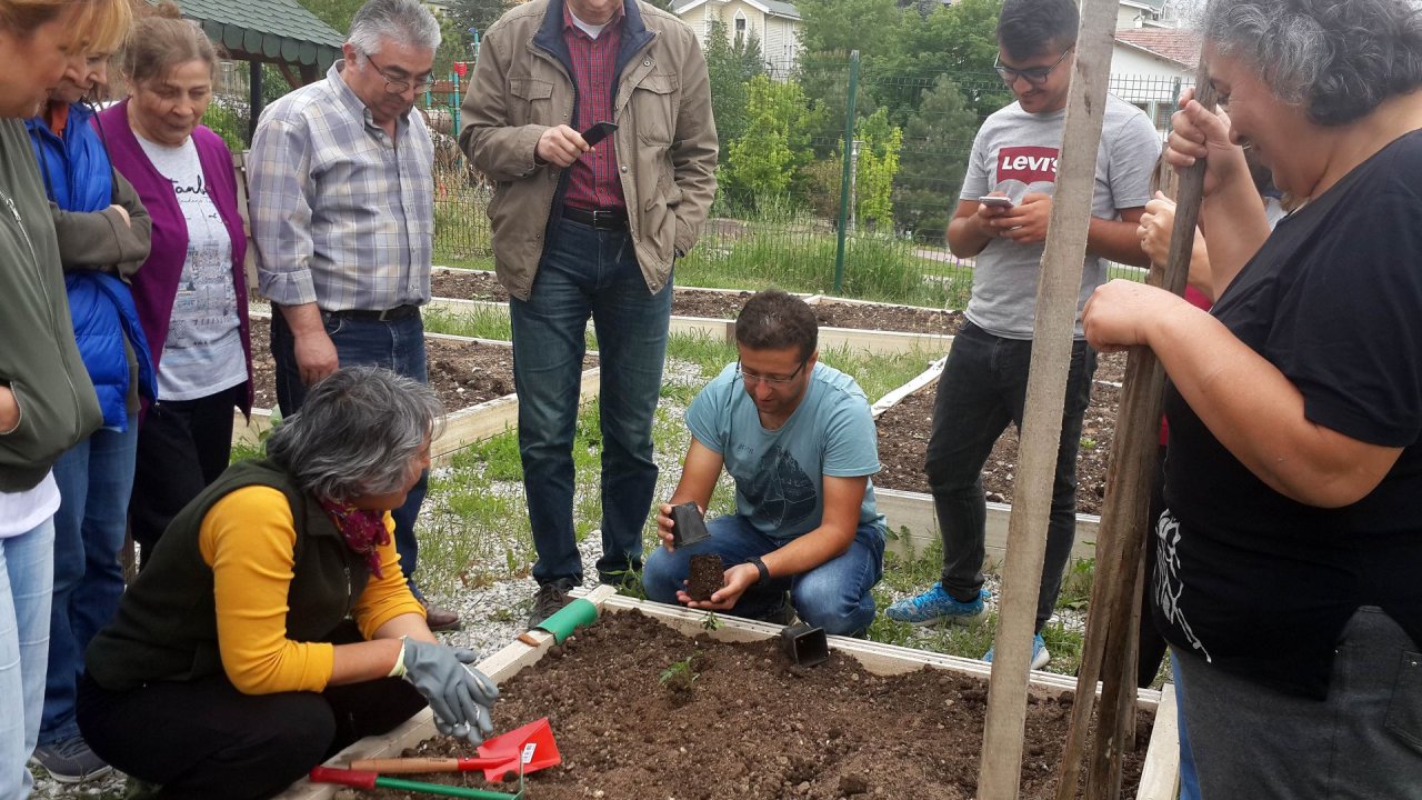 Çankaya Haber: Kent Tarım ve Hobi Evlerinde Eğitim Başlıyor...