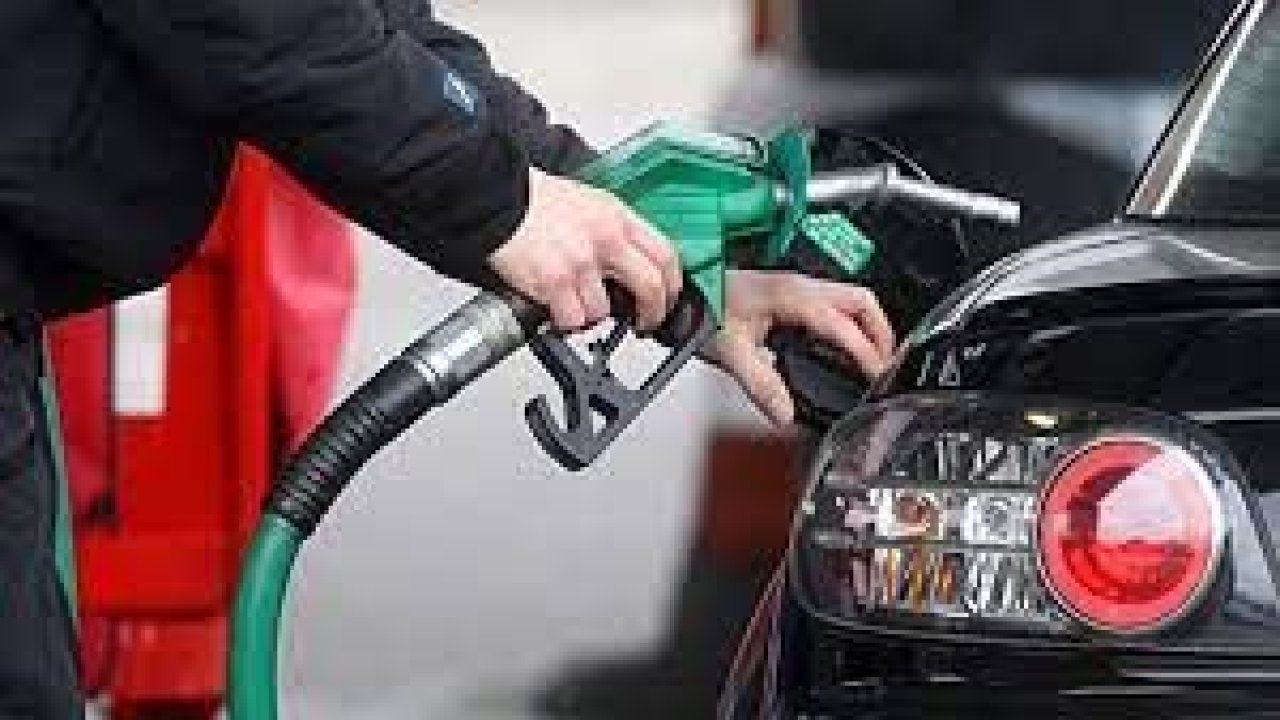 Benzin, Motorin Ve LPG'ye Tam Tamına 5 TL İndirim! Akaryakıt Litre Fiyatları Düştü! İşte Opet, Petrol Ofisi, Shell, TP, BP Ve Total 28 Nisan Fiyat Listesi