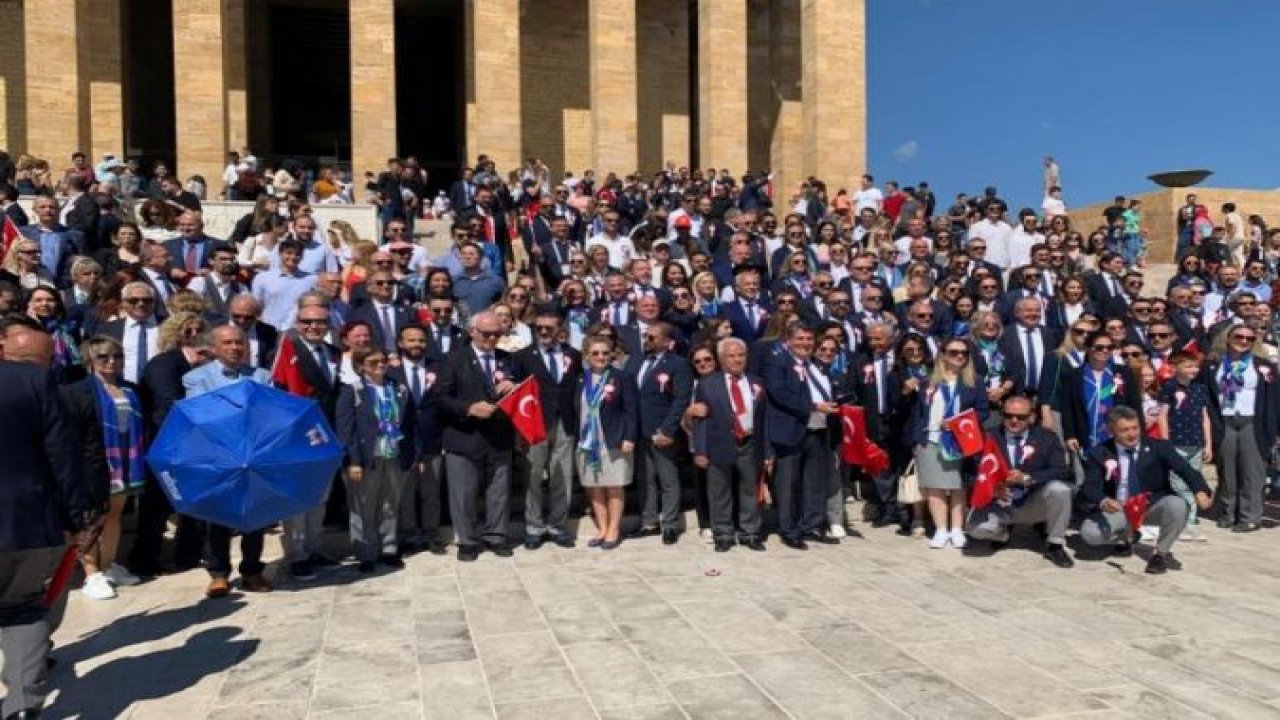 Rotaryenler Anıtkabir’i ziyaret etti!