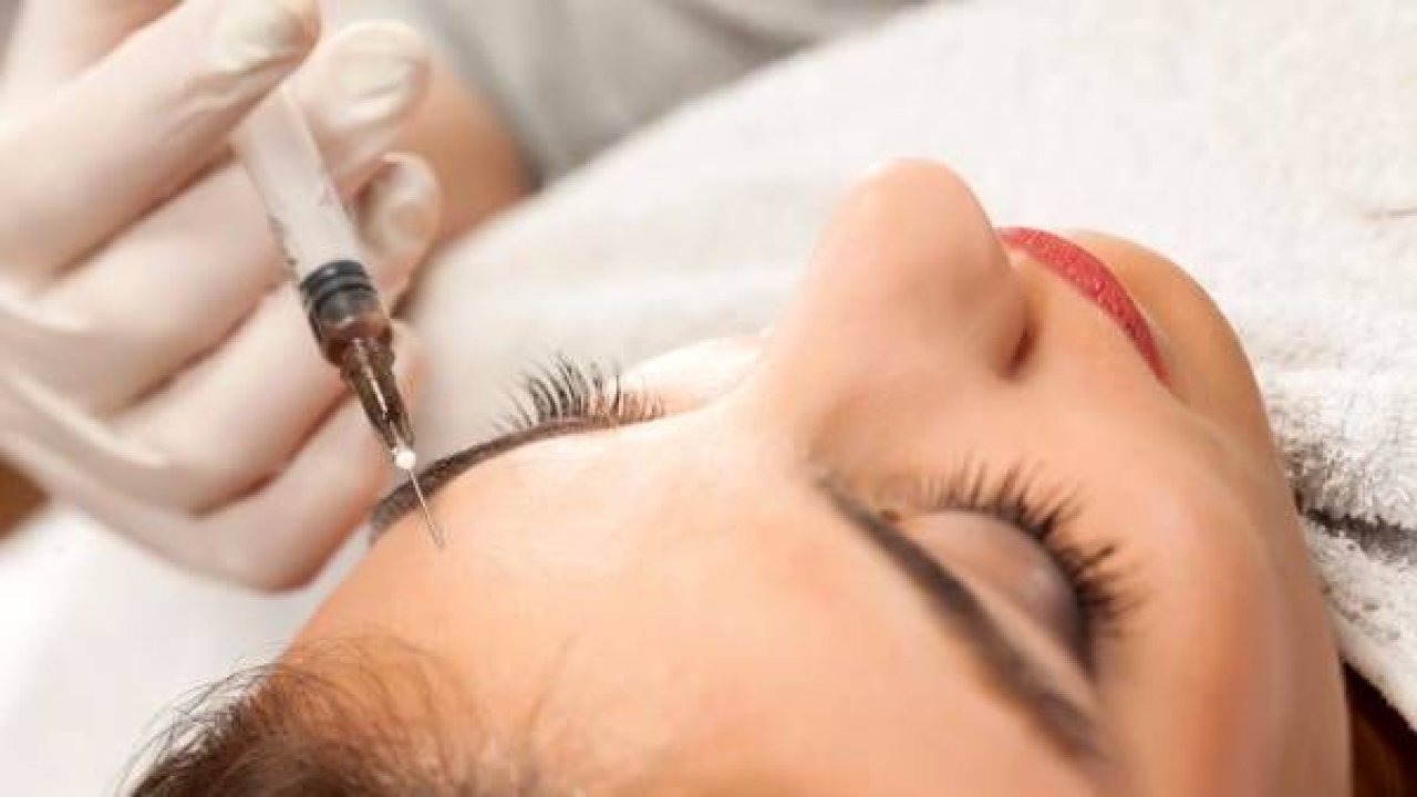 Her 5 Kadından 1'ini Etkileyen Kronik Migrene Karşı Aşılanabilirsiniz! İşte Migren Aşısı Hakkında Bilinmesi Gerekenler...