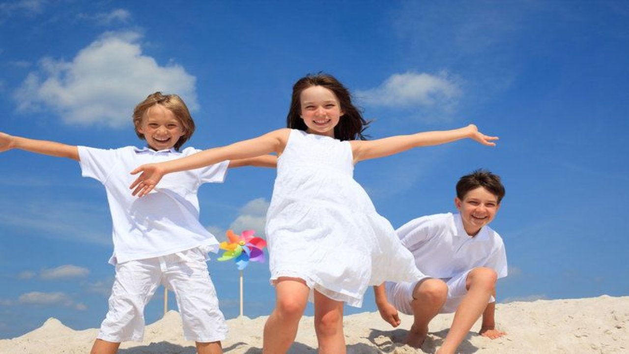 Yaz Tatili Çocuğunuza Kabus Olmasın! Yaz Tatilinde Çocuk Sağlığı İçin 6 Önemli Öneri...