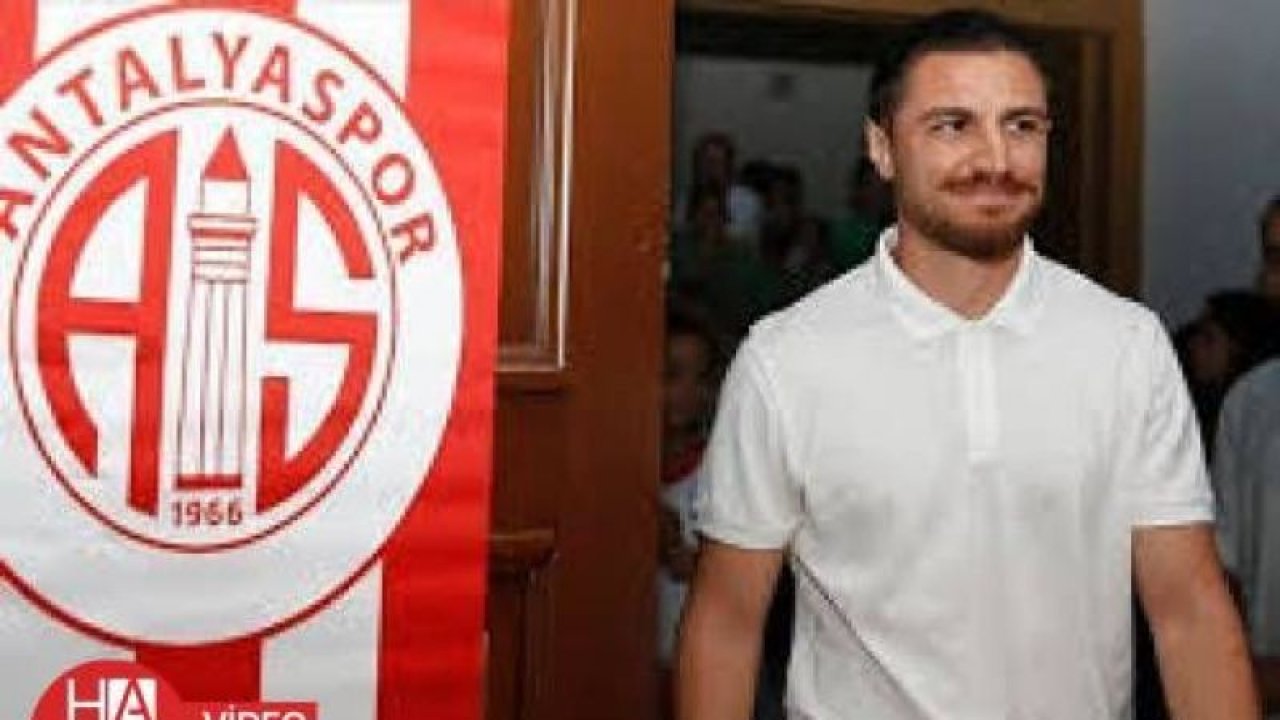 Antalyaspor'da Zeki Yıldırım ile yollar ayrıldı