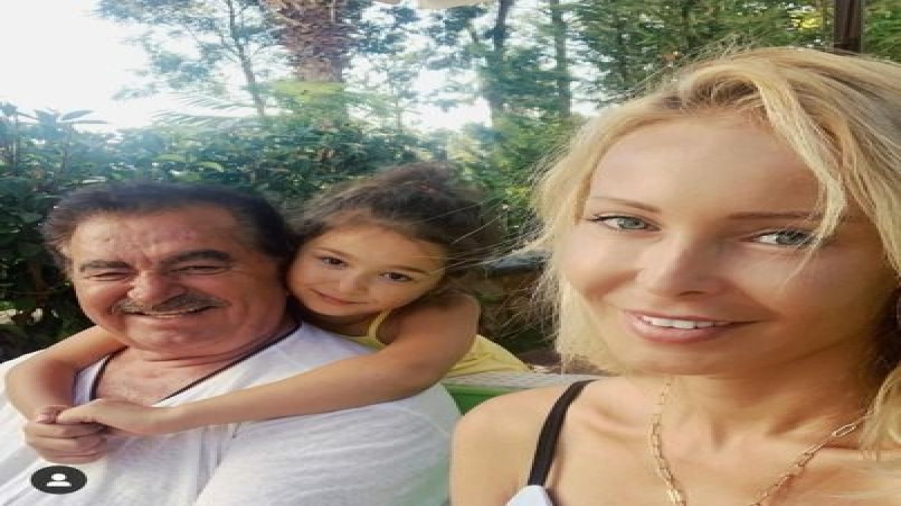 İbrahim Tatlıses’in Eski Eşi Kıpkırmızı Mayosuyla Baş Döndürdü! Kimse Çocuk Annesi Demez; Fiziği, Kusursuzluğu Can Alıyor! “Fıstık Gibisin Be!”