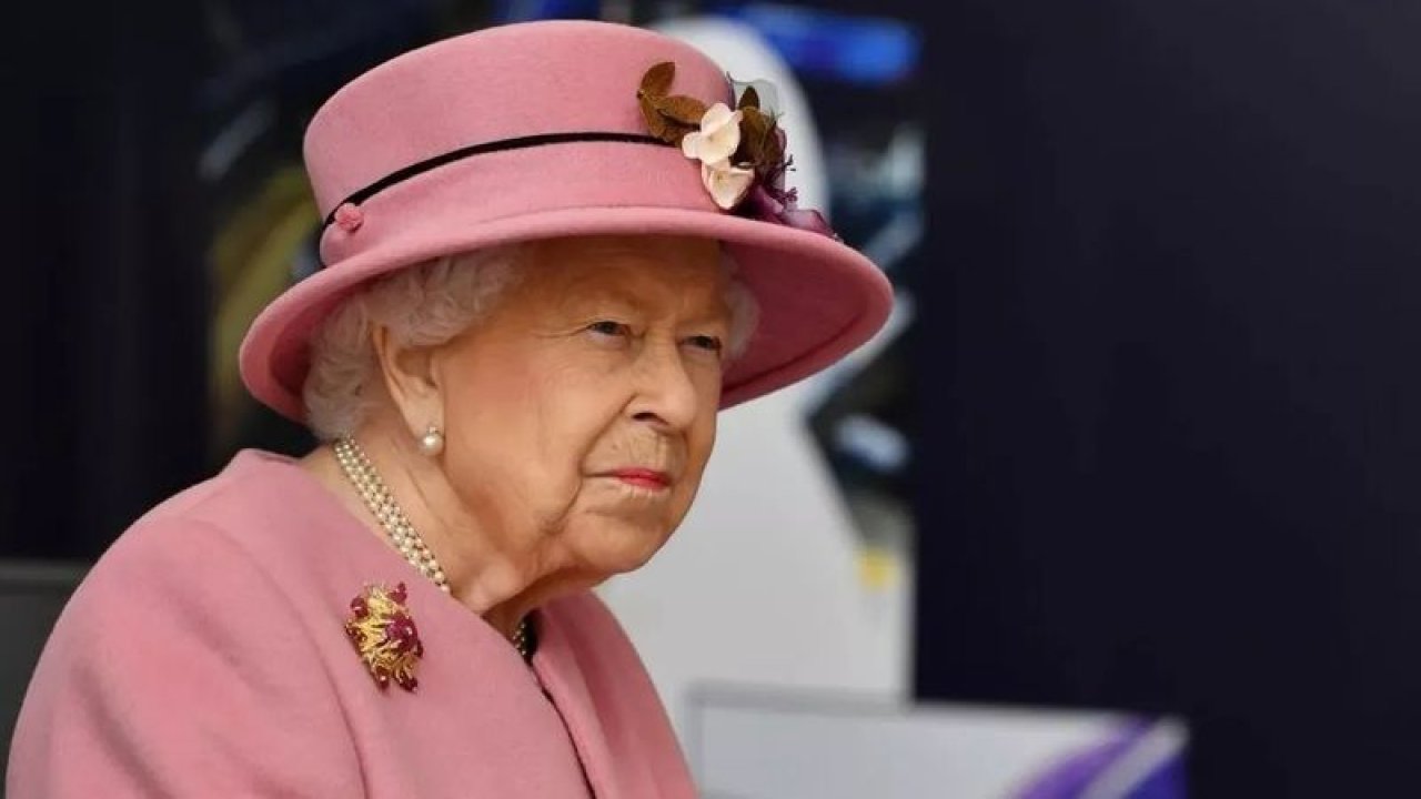 Kraliçe 2. Elizabeth hayatını kaybetti! Yeni İngiltere Kralı Prens Charles olacak! İngiltere'de Kraliçe Elizabeth yası!