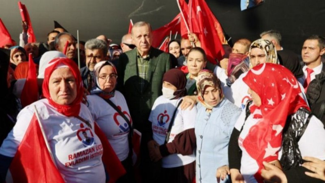 Cumhurbaşkanı Erdoğan Diyarbakır Anneleriyle Buluştu!
