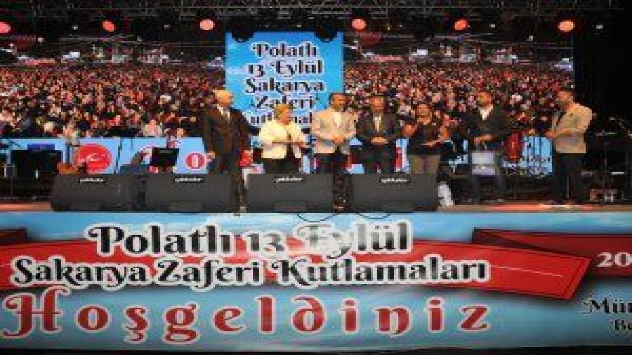 Sakarya Zaferinin 97. Yıldönümü kutlamaları kapsamında Polatlı’ya hizmet edenlere ödülleri verildi