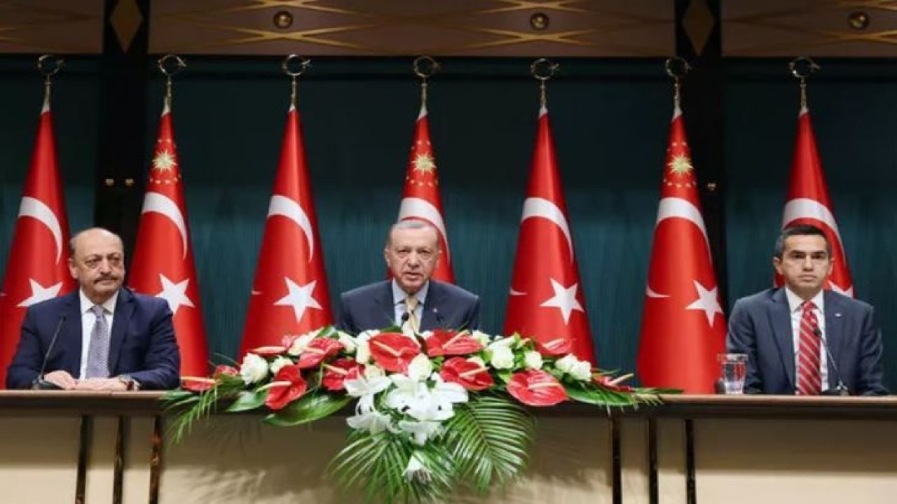 2023 Asgari Ücrete Temmuz Ayında Zam Gelecek Mi? Cumhurbaşkanı Recep Tayyip Erdoğan’dan Bomba Açıklama! Genç, Yaşlı, Evli, Bekar Herkesi İlgilendiriyor…