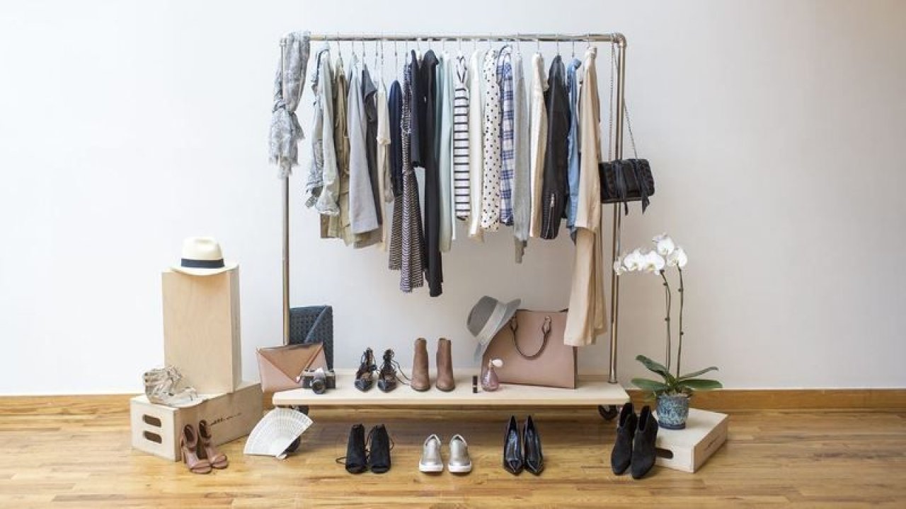 Kapsül dolap ne demek? Kaç parçadan oluşur, En çok Ne satılır?  Sayılı Kişi Biliyor...