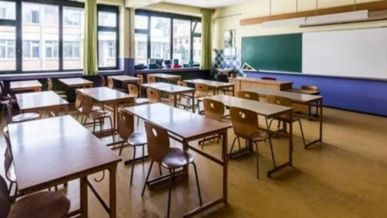 15 tatile ne zaman, kaç gün kaldı? 15 tatil (Sömestr) ne zaman 2023? 2023 Yarıyıl tatili hangi gün başlıyor?