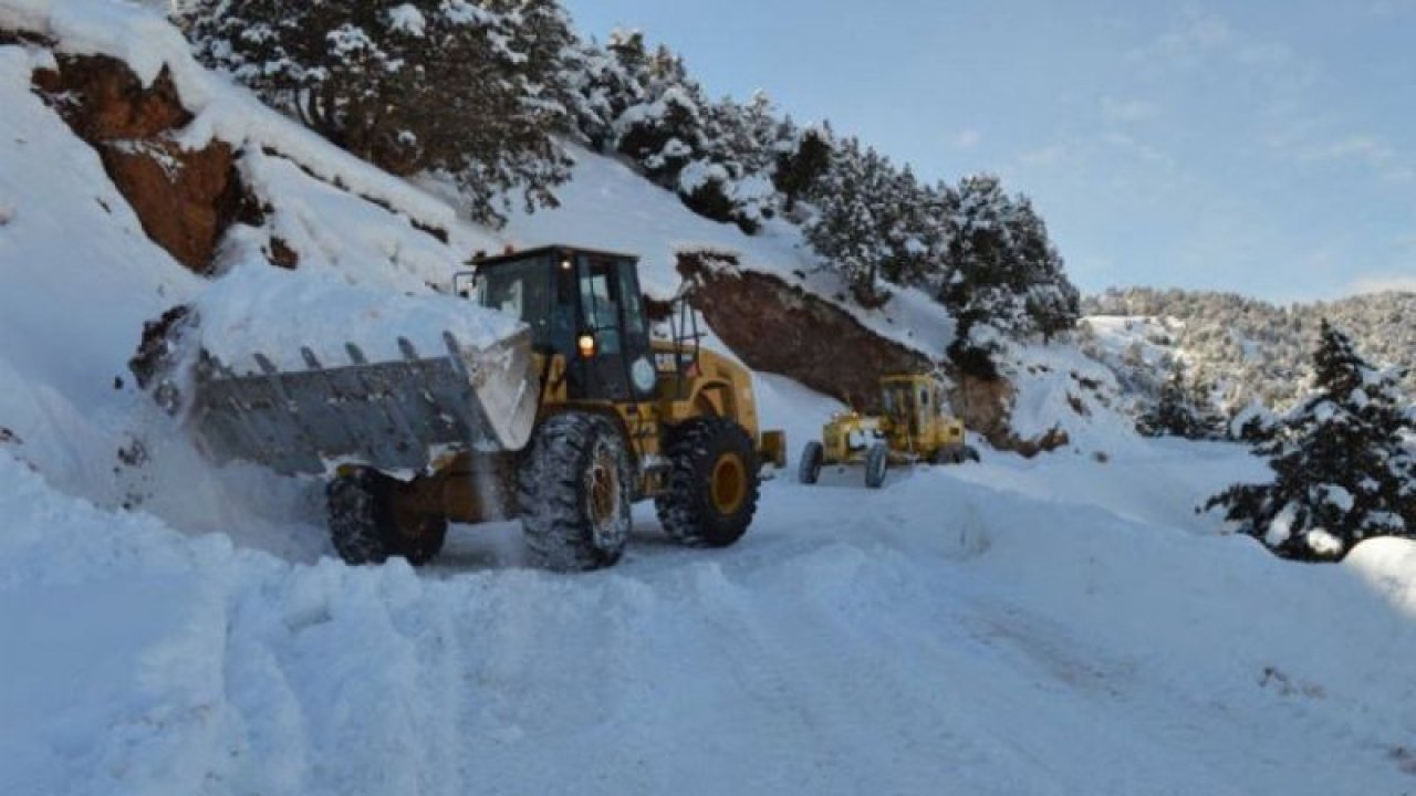 Meteoroloji'den Yoğun kar uyarısı! Türkiye'de bugün nerelere KAR Yağacak...