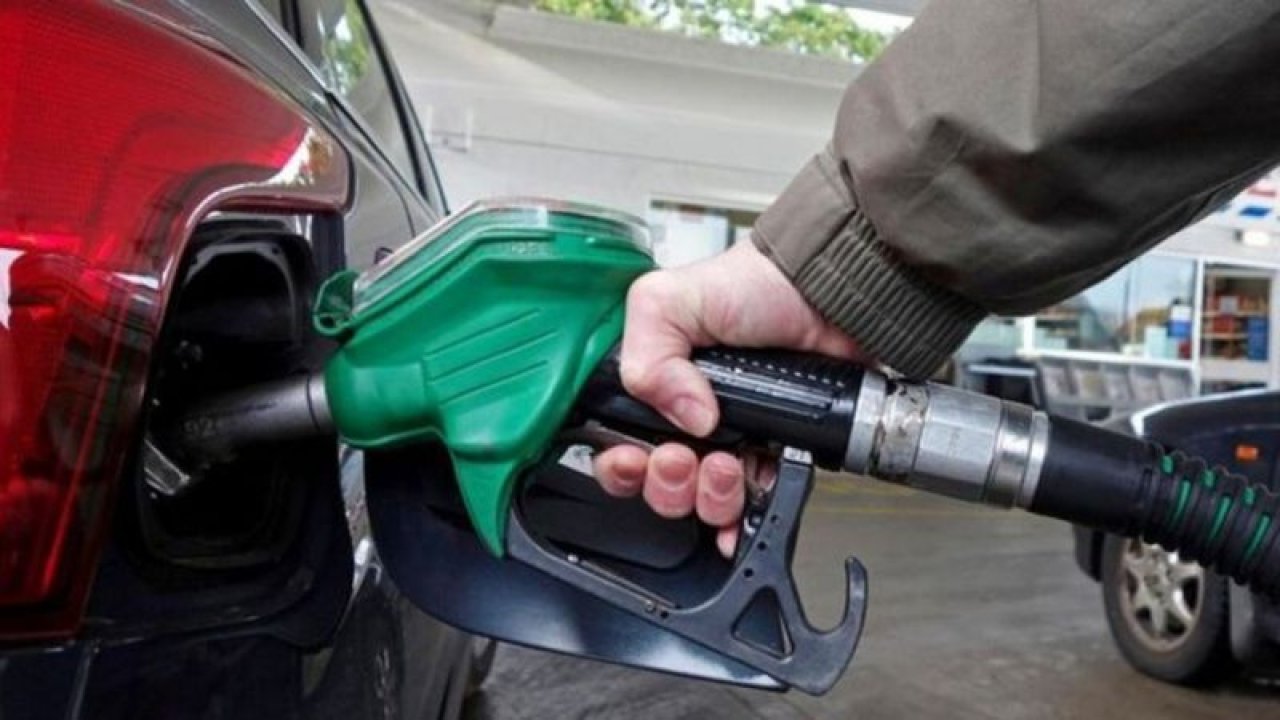 Akaryakıt Fiyatlarına Devasa İndirim! 30 Ocak LPG, Benzin ve Motorin Fiyatları İstasyonları Doldurdu!