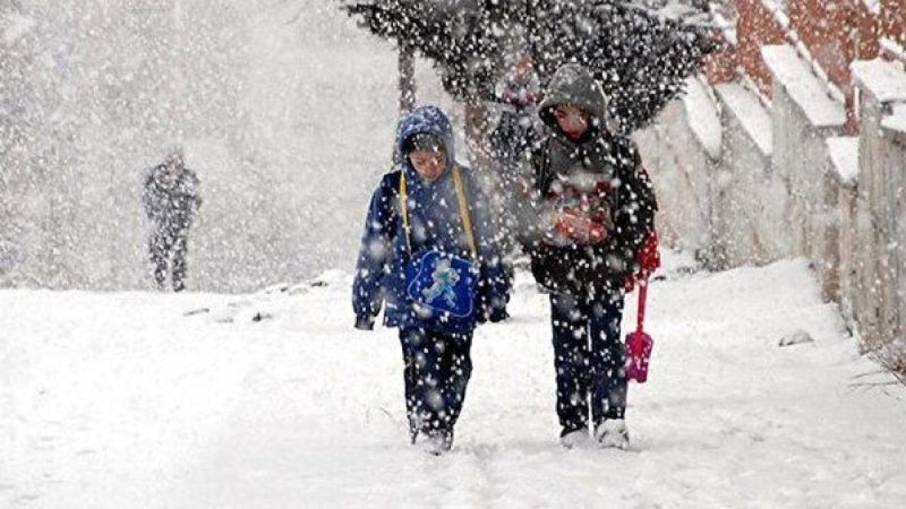 Ankara Valiliği Açıkladı! Yarın Okullar Tatil! 6 Şubat Pazartesi Kar Tatili var Mı? Ankara’da Yarın Okullar Tatil Olacak Mı?