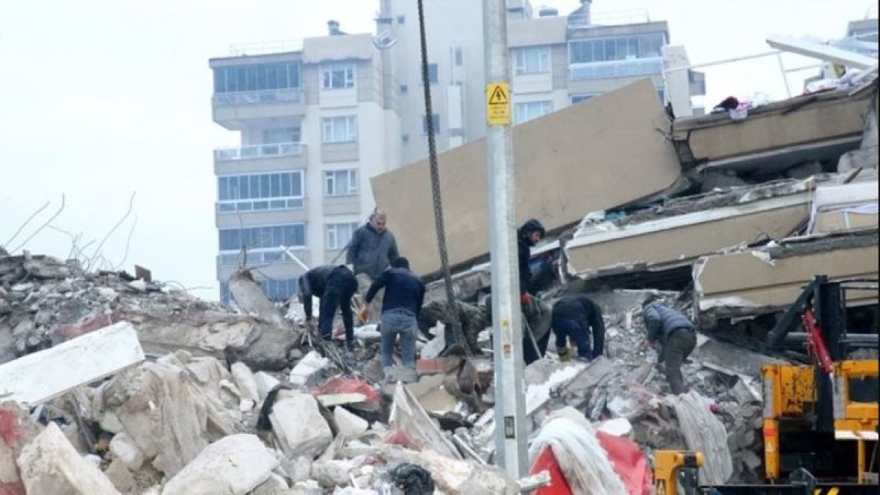 Deprem Uzmanlarından Endişeye Düşürecek Haber! Artçı Depremlerin Ne Kadar Süreceği Belli Oldu…