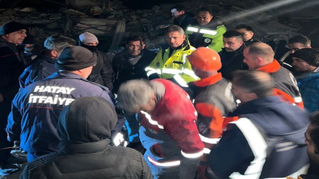 Ankara Haber: Mamak Belediye Başkanı Murat Köse Deprem Bölgesinde...