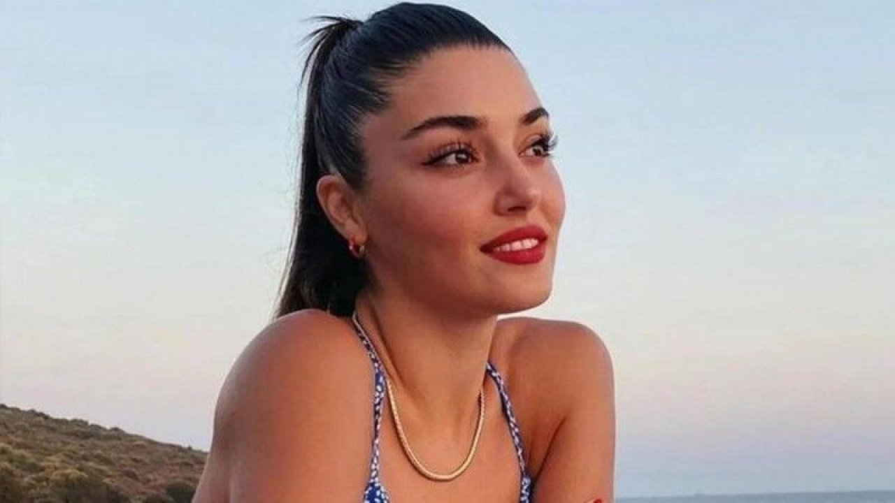 Hande Erçel ve Hakan Sabancı İfşa Oldu! Romantik Tatilleri Açığa Çıktı; Görenler Şok Oldu!