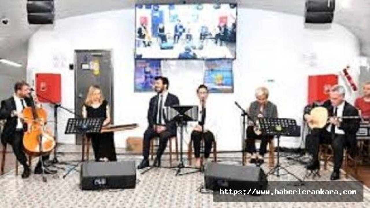 İstanbul Boğazı'nda müzik ziyafeti