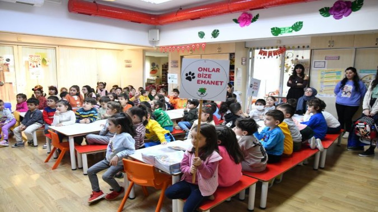 Ankara Haber: Mamak'ta Karamel “Dünya Sokak Hayvanları Gününü” Çocuklarla Geçirdi...