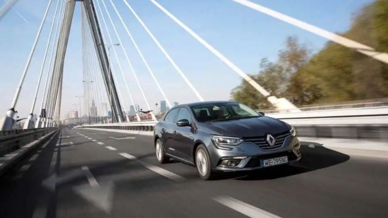 Renault'dan Muhteşem Kampanya! Renault 2023 Nisan Otomobil Fiyat Listesini Yayınladı! ÖTV'siz Clio 309.000 TL...