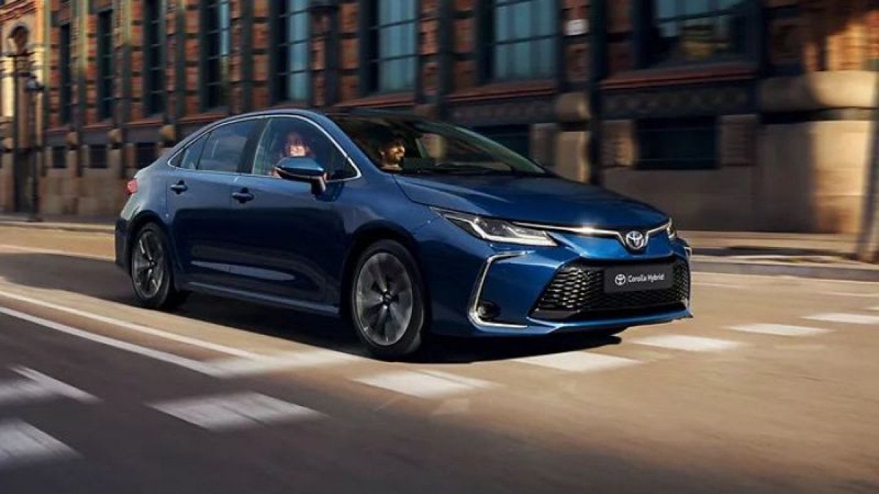 Toyota 2023 Otomobil Kampanyasını Corolla Modeli İle Duyurdu! İşte Sedan, Hibrit, Cross Hibrit ve Hilux Güncel 2023 Kampanya Fiyatları...