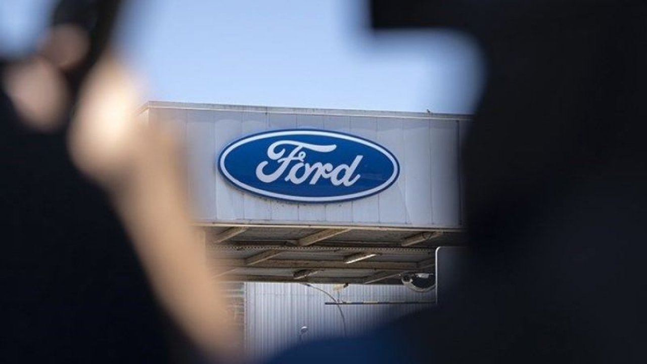 Ford Sıfır Araçlarda Büyük Takan İndirimi Başlattı! Ford Focus Modellerinin Fiyatı Düştü! İşte Ford 2023 Fiyat Listesini Ve Takas İndirimini Duyurdu!