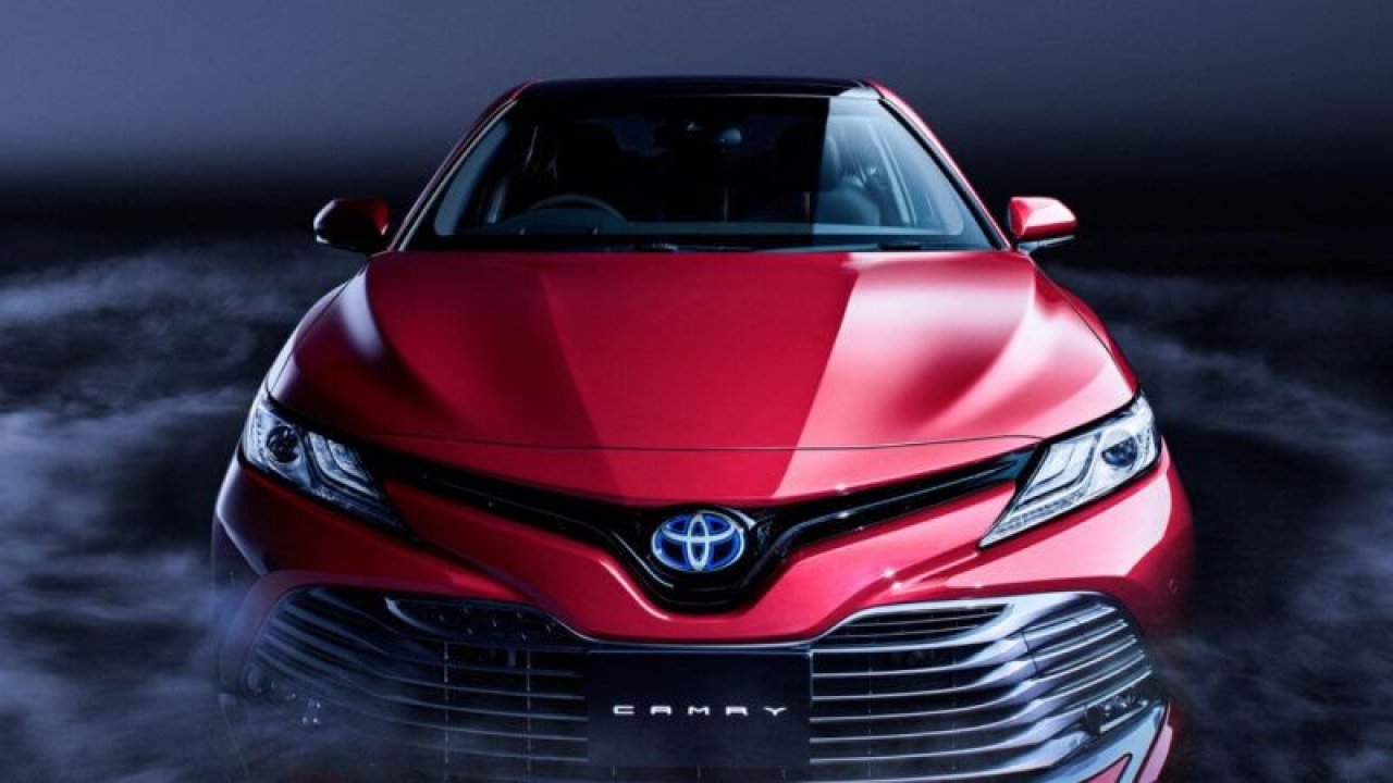 Toyota 2023 Mayıs Fiyat Listesi Açıklandı! Toyota Yaris, C-HR Hybrid, Corolla, RAV4 Hybrid, Land Cruiser Prado ve Hilux Fiyatları...