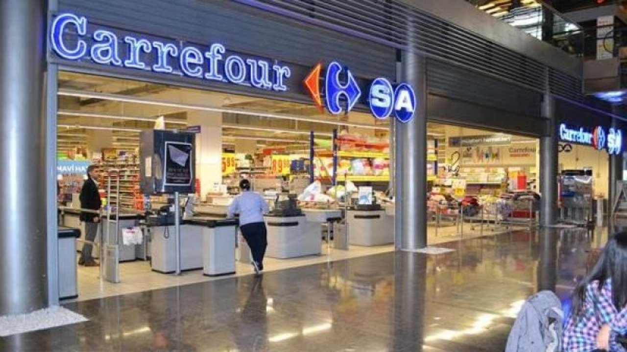 Carrefoursa’ya Koşan %40 İndirimli Ürünleri Kapıyor: Yeni Hasat Soğan Kg Fiyatı 7,99 TL; Dana Kıyma 292,90 TL…