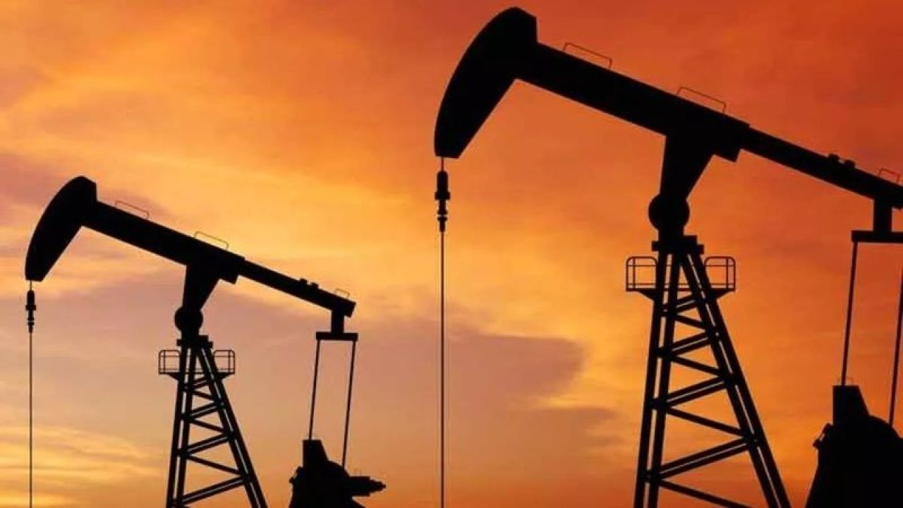 Brent petrol fiyatı son 3 ayın dibini gördü! Goldman Sachs analistleri petrol fiyatında beklediği seviyeyi güncelledi