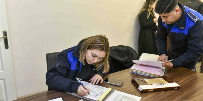 Ankara Zabıtası Sahaya İndi! Ramazan Öncesi Fırın, Market ve Kasaplarda Sıkı Markaj: Cezalar Peş Peşe Geldi!