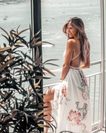 Verdiği Pozlarla Instagram'ı Sallayan Kadının Mesleğini Duyan Şaşıp Kalıyor!