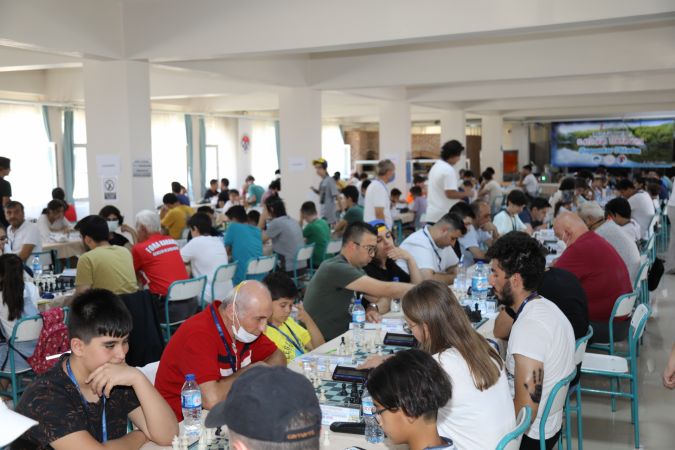 Çubuk Belediyesi 7. Uluslararası Satranç Turnuvası başladı...