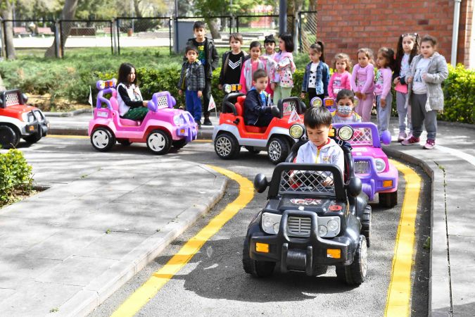 Başkentli Miniklere Ücretsiz Trafik Eğitimi İçin İlk Ders Zili Çalıyor...