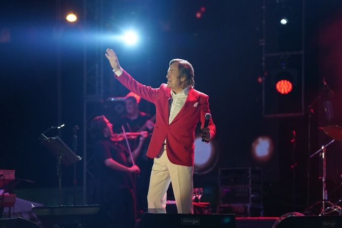 Yıldızlar Geçidiyle Türkiye Motofest'ten Yeni Rekor...10 Büyük Konseri 260 Bin Kişi İzledi...