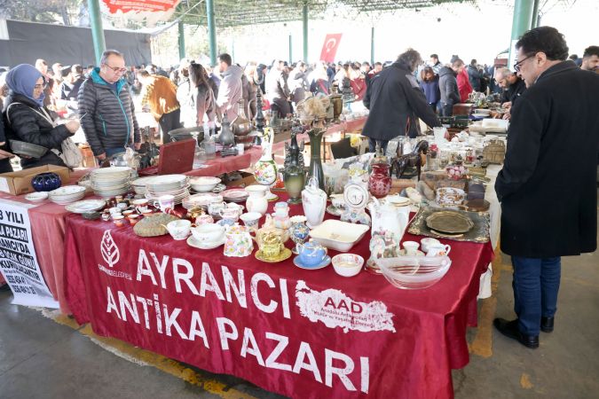 Ankara Haber; Çankaya Ayrancı Antika Pazarına İlgi Büyük! Ankara Antika Pazarı Nerede? Ankara Ayrancı Antika Pazarı hangi gün?