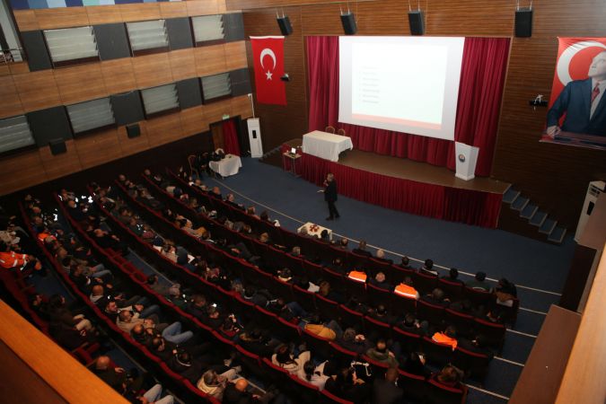 Ankara Haber; Gölbaşı Belediye Personellerine Etik ve Etik Davranış İlkeleri Eğitimi Verildi...