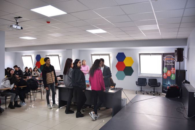 Ankara Haber; Keçiören'de Gençlere TeknoGirişim Eğitimi Teknomer’de...