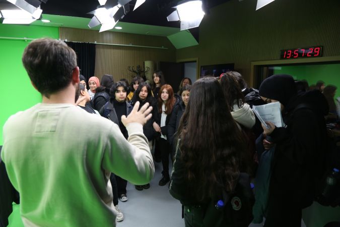 Ankara Haber: Keçiören'de Lise Öğrencilerine Radyo ve Tv Yancılığı Anlatıldı...