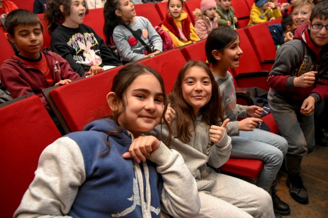 Ankara Haber: Altındağlı Çocukların Tiyatro Keyfi...