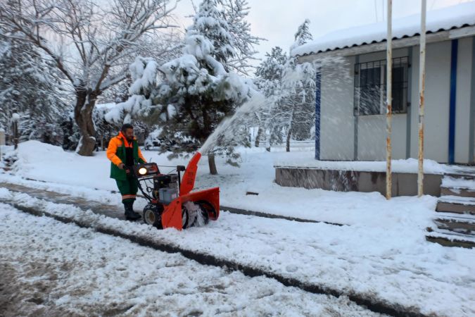 Ankara Haber: Çankaya Kar Yağışına Karşı Yeyakkuzda...