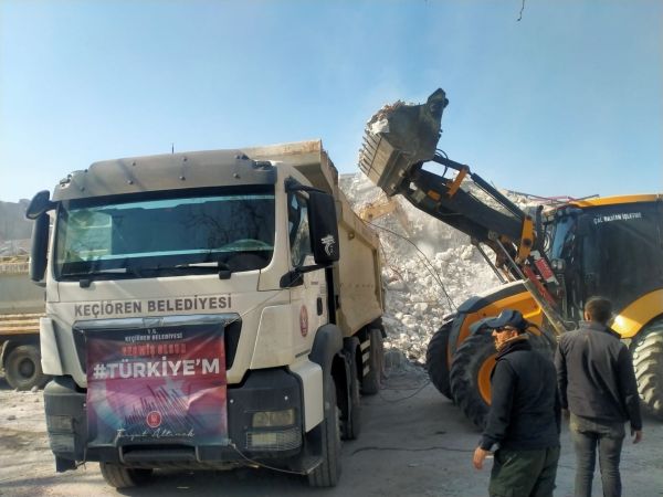 Ankara Haber: Keçiören Belediyesi İş Makineleriyle Sahada...