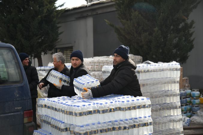 Ankara Haber! Altındağ'dan Deprem Bölgelerine 50 Tır Dev İnsani Yardım!