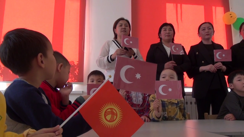 Ankara Haber: Kırgızistan Tanrı Dağları'ndaki Atatürk Kreşi Çocuklarından Depremzede Çocuklara Oyuncak...