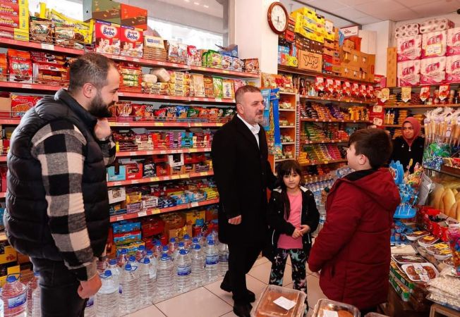 Ankara Haber: Sincan'da Başkan Ercan Gençleri Ramazan’da da Unutmadı...
