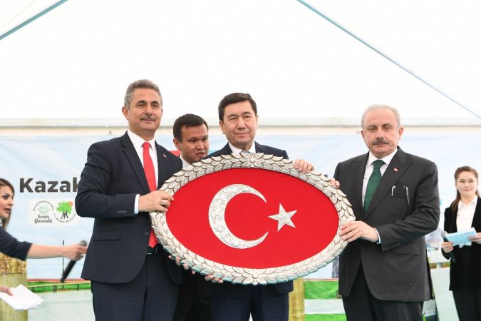 Ankara Haber: Mamak’ta Türkiye-Kazakistan Dostluk Parkı Açıldı...