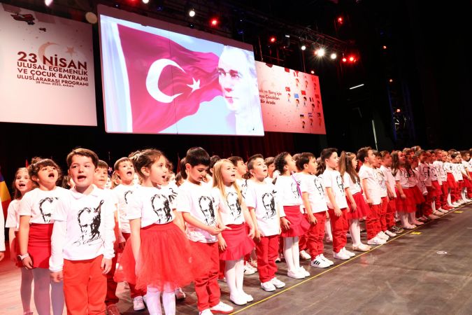 Ankara Haber: Çankaya Belediyesi 23 Nisan’ı 23 Ülkenin Katılımıyla Kutladı...