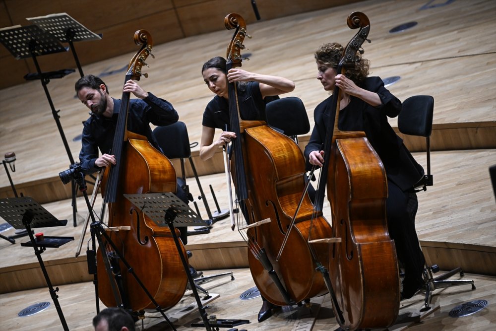 Ankara’da 40 Yıllık Gurur: Uluslararası Müzik Festivali Muhteşem Bir Konserle Başladı!