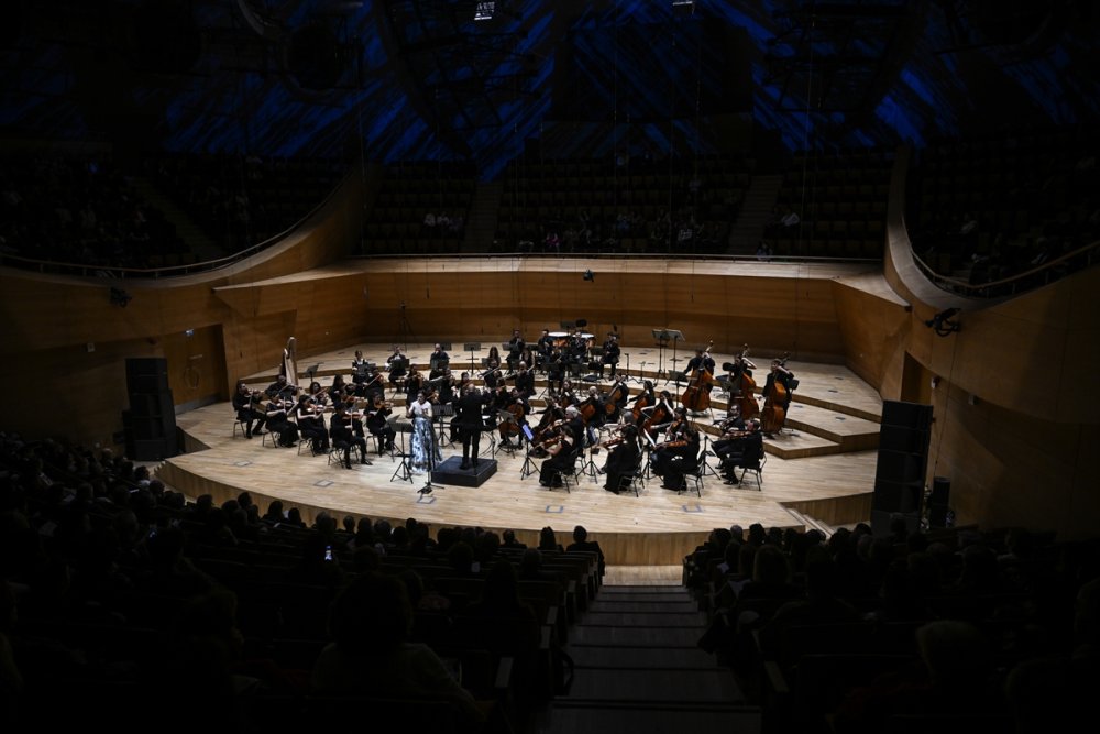 Ankara’da 40 Yıllık Gurur: Uluslararası Müzik Festivali Muhteşem Bir Konserle Başladı!